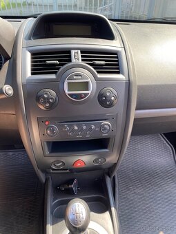 Renault Megane 2.0 dci 110 kw - 16