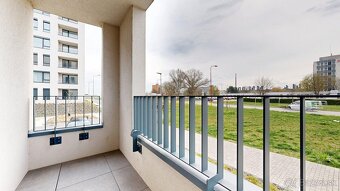 PRÚDY prenájom - 3 izb. byt 89m2 s predzáhradkou a parkovací - 16