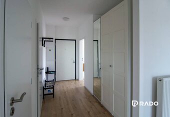 RentHub | Štýlový 3i byt | Parkovanie | Slnečnice | Fialová - 16