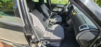 Škoda Fabia 2 1.6 16V sport - 16