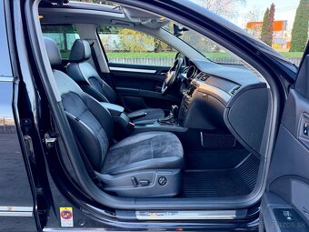 Škoda Superb Combi 2.0TDI DSG 170ps Business výbava Top Stav - 16