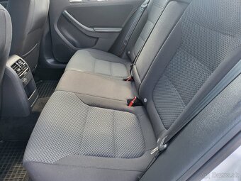 Predám vozidlo VW Jetta - 16