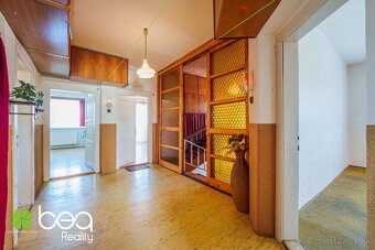 NA PREDAJ: Rodinný poschodový dom Batizovce, okr. Poprad - 16