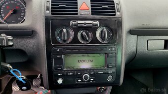 Volkswagen Touran 1.9 TDI-66kw - 16