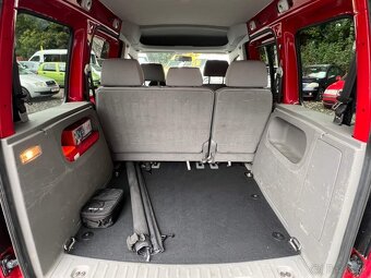 Volkswagen Caddy Life 1.6MPI 75 kW klima tažné serviska 2008 - 16