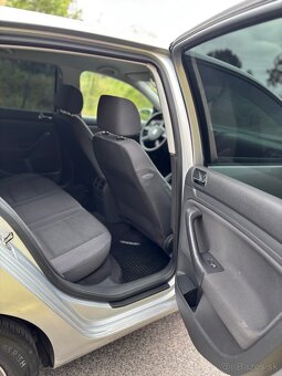 Parádny Vw Golf generácia 5 1.4 benzín 55kw - 16