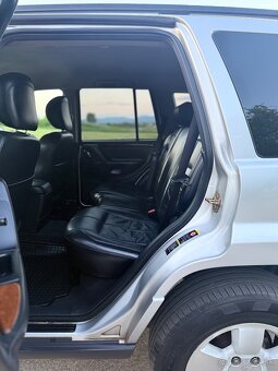 Jeep Grand Cherokee 2.7 CRD 4x4 • LIMITED • Quadra - Drive • - 16