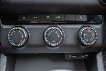 Škoda Octavia 1.6 TDI 110k Active - 16