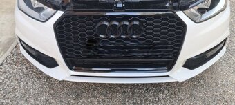 AUDI Čierne lesklé znaky - 16