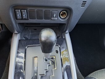 Mitsubishi L 200,L200 Double Cab 2,4 Di-D 133 kw,Automat 4x4 - 16