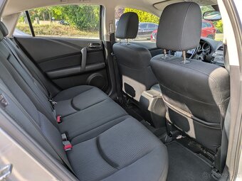 Predám Mazda 6 Hatchback 5DV - 16