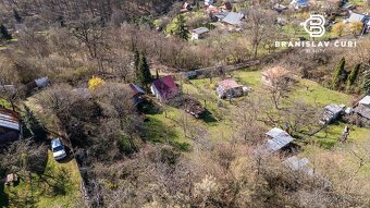 NA PREDAJ CHATA S VEĽKÝM POZEMKOM - KAVEČANY - 16