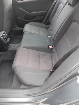 VW Passat, 2,0 / 110 kw - 16