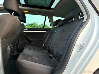 Volkswagen Golf VI Variant 2.0 TDI Highline - 16