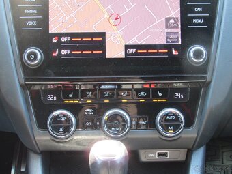 Škoda Octavia Combi 2.0 TDI RS DSG - DPH - splátka 299,-€,- - 16