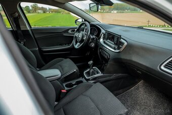 KIA CEED SW Combi 2020/8 1.6Crdi 85KW 217000km SK - 16