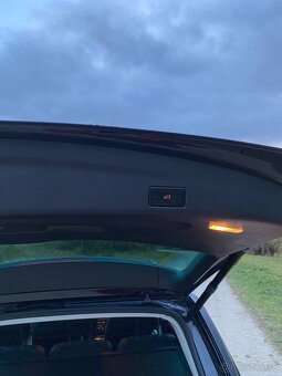 Volkswagen Sharan 2.0 TDi DSG HIGHLINE - 16