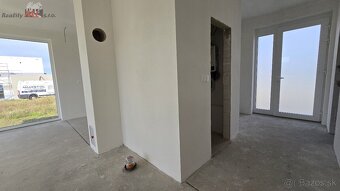 Elegantný dom v meste Gbely – Kúcanka, 924m2 - 16