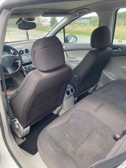 Predám Peugeot 308 1,6 benzín 88kw, 296996km rv 12/2008 - 16