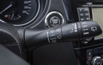 Nissan Qashqai 1.5 dCi Tekna - 16