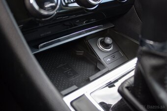 Škoda Superb Combi 2.0 TDI DSG - 16