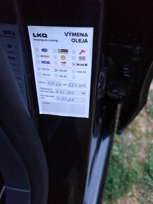 Volkswagen Passat variant 2,0tdi 103kw R-LINE - 16