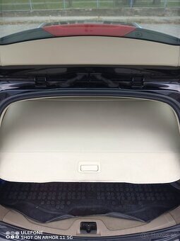 Volvo V60 2,4 D5 AWD - 16