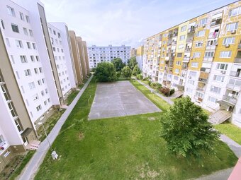 3 izbový byt na 3 poschodí s loggiou po rekonštrukcii, Konop - 16