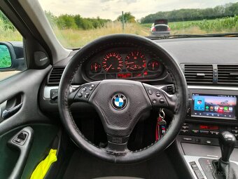 BMW 320i E46 6 valec AT - 16
