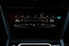 Volkswagen Passat Alltrack 2.0 TDI SCR 4Motion DSG - 16