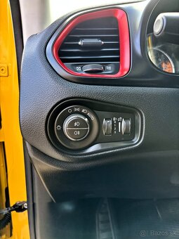 Jeep Renegade 2.0 MJT 170 Trailhawk A/T 4WD - 16