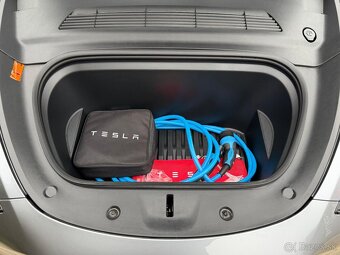 TESLA MODEL Y PERFORMANCE DUAL MOTOR 4x4, 393KW/534PS BLACK - 16