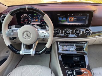 MERCEDES CLS 53 AMG - 16