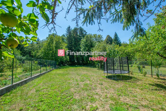 Ponúkame na predaj 5 izb. rodinný dom s garážou na pozemku 9 - 16