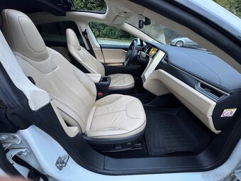 Tesla Model S P85 - Nabíjení ZDARMA - 16