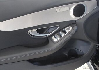 Mercedes-Benz Třídy C 220d nafta automat - 16