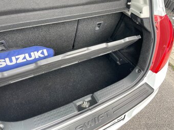 Suzuki Swift 1.3 edícia BLACK&WHITE, Rok 2010, iba 55 000 km - 16