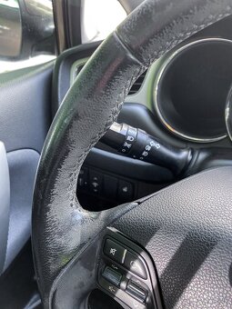KIA Cee’d SW Combi 1.6 GDi 99kw Manuál - 16