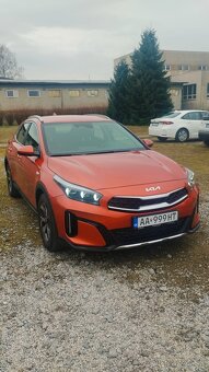 2025 KIA XCEED 1,5 T-Gdi, 103kW, najazdené 3200km - 16