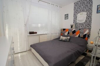 PREDAJ 3 izb BYT 74m2 s 2 balkónmi Bánovce n./B. - 16