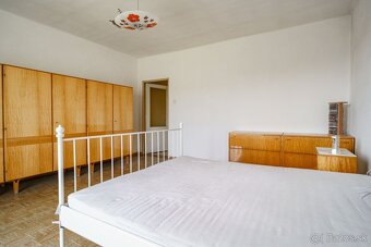 Predaj rodinného domu v obci Skalka n/Váhom, okres TN - 16