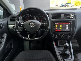 Volkswagen Jetta 1.2 TSI Comfortline - 16