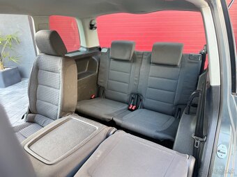Volkswagen Touran 7miest SR - 16