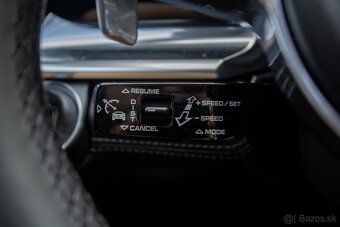 Porsche Panamera 4 E-Hybrid 4x4 A/T 343kw - 16