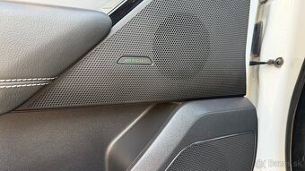 Land Rover Velar - R-Dynamic S  4x4 MHEV - 16