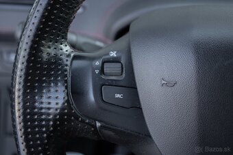 Peugeot 208 GTI 153kw MT/6 2018 - 16