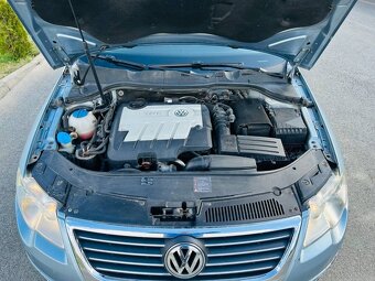 Volkswagen Passat Variant 2.0 TDI Highline - 16