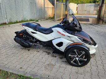 Predam vymenim trojkolku Can Am Spyder RSS 1000 - 16