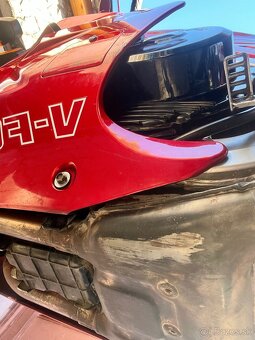 Honda vf 1000 f2 - 16