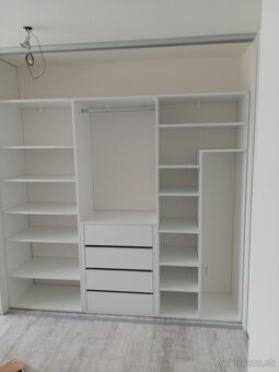 Vstavané skrine na mieru, kuchyňa na mieru, nábytok - 16